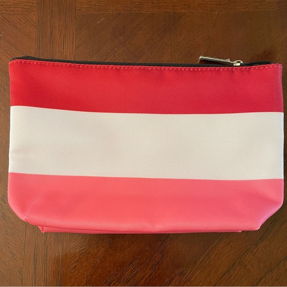 NWT Clinique Makeup Bag - Picture 4 of 7